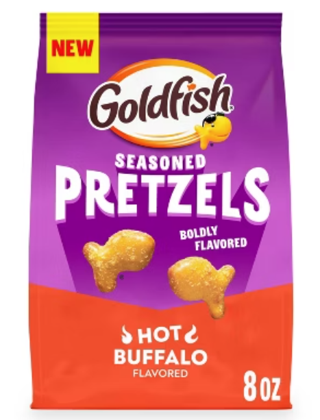 Goldfish Seasoned Pretzels Hot Buffalo Flavored 8oz (BEST BUY: 25TH APRIL 2026)
