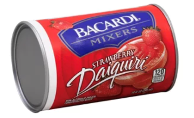 Bacardi Mixers Frozen Strawberry Daiquiri Can 10oz [Click & Collect Only] (BEST BY: JAN 2026)